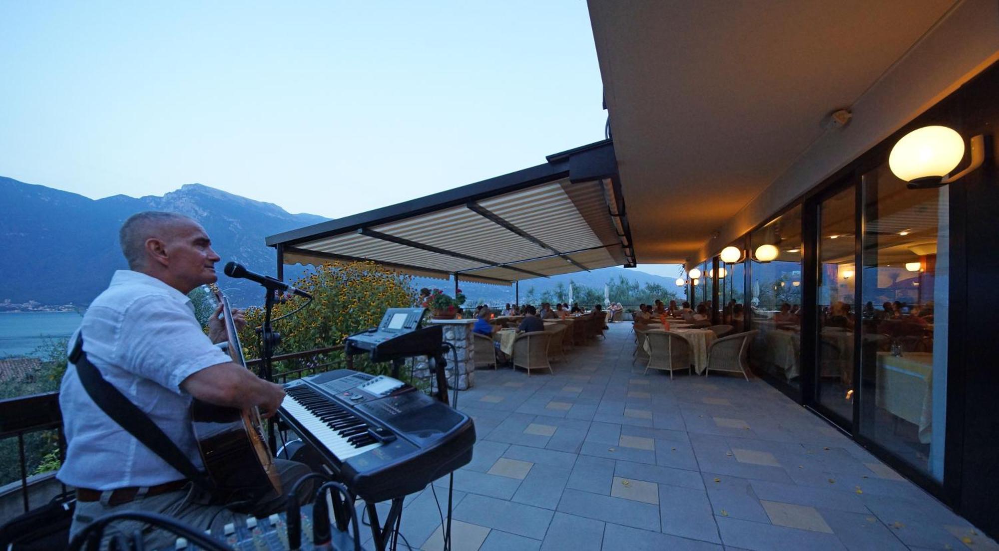 Hotel Ilma Lake Garda Resort Limone sul Garda Exterior foto